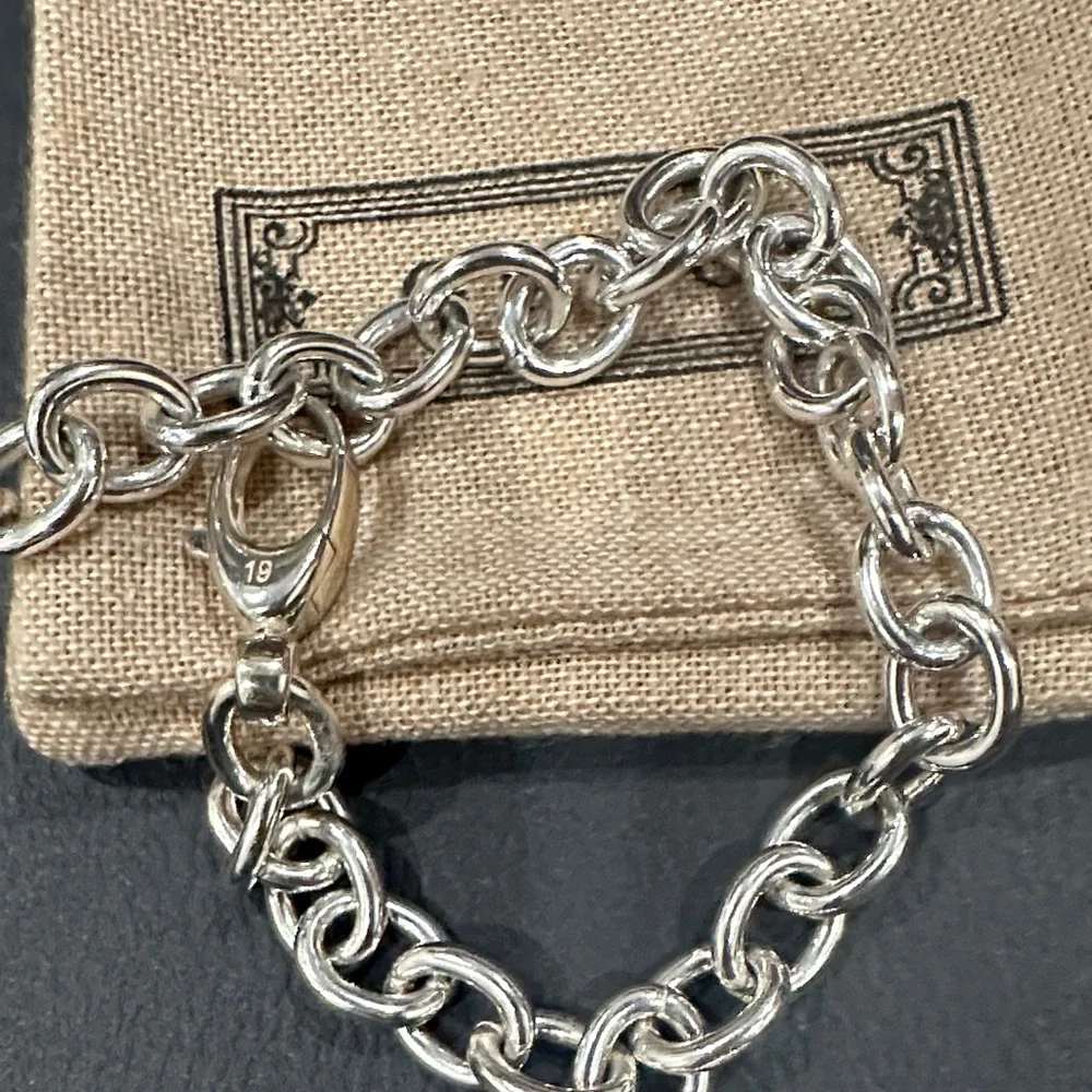 Gucci Sterling Silver Charlotte G Heart Chain Heart Chain Bracelet NIB - Picture 5 of 9